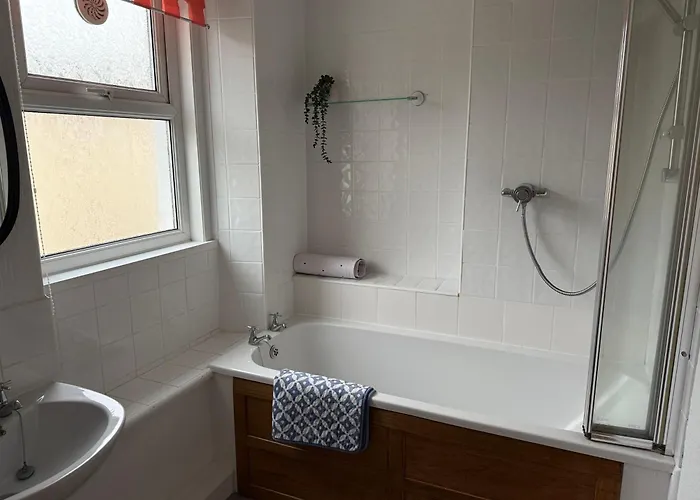 17 Main Street Holiday home *